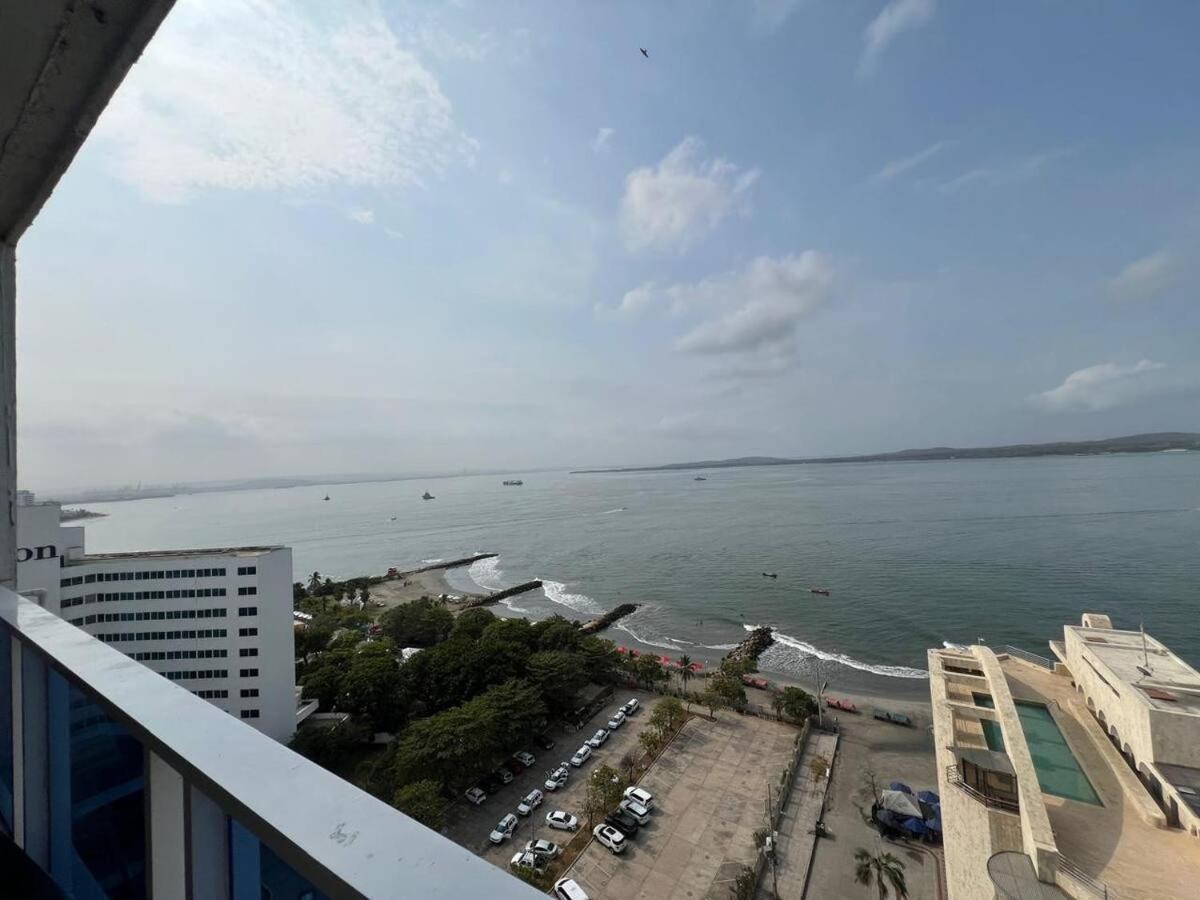 Cerca A Bocagrande Apartamento *